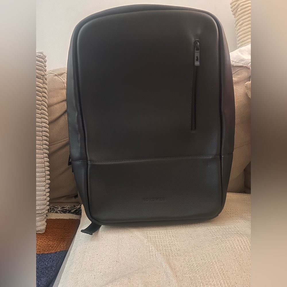 NORDWEG BOOKBAG FOR MEN .